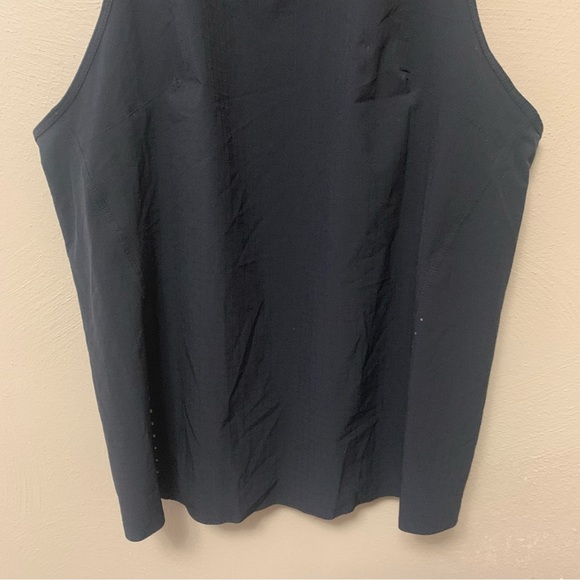 Lululemon Lightweight Stretch Running Tank Top in Black Size 6 - Picture 5 of 12